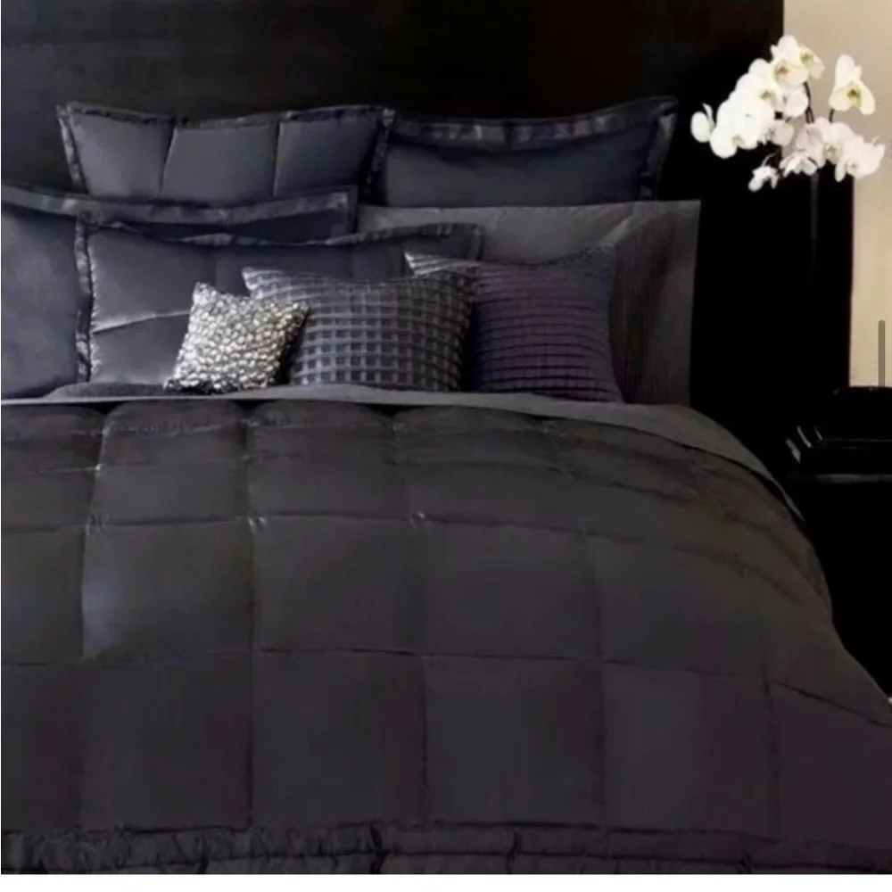 Donna Karan Home The Modern Collection Full/Queen Striped Duvet Cover